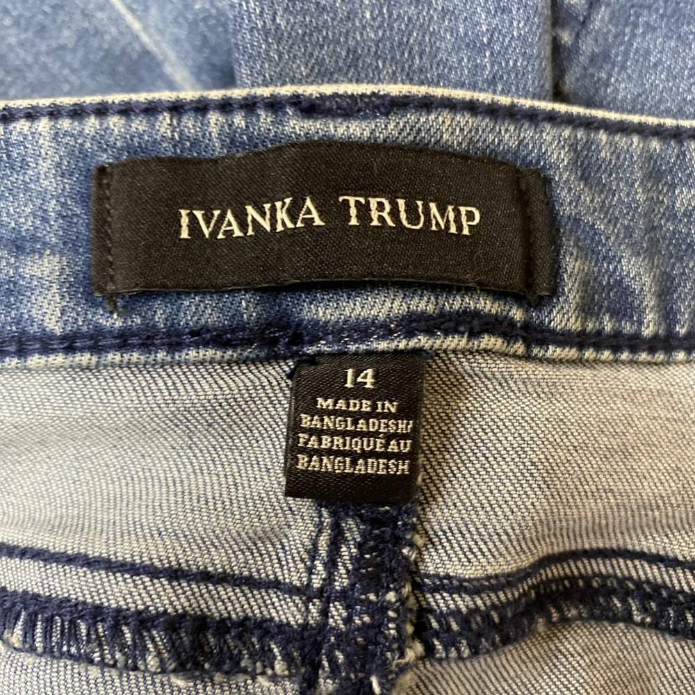 Ivanka Trump Skirt Women 14 Blue Denim Button Up Colorful Floral Patches Stretch - Picture 5 of 9